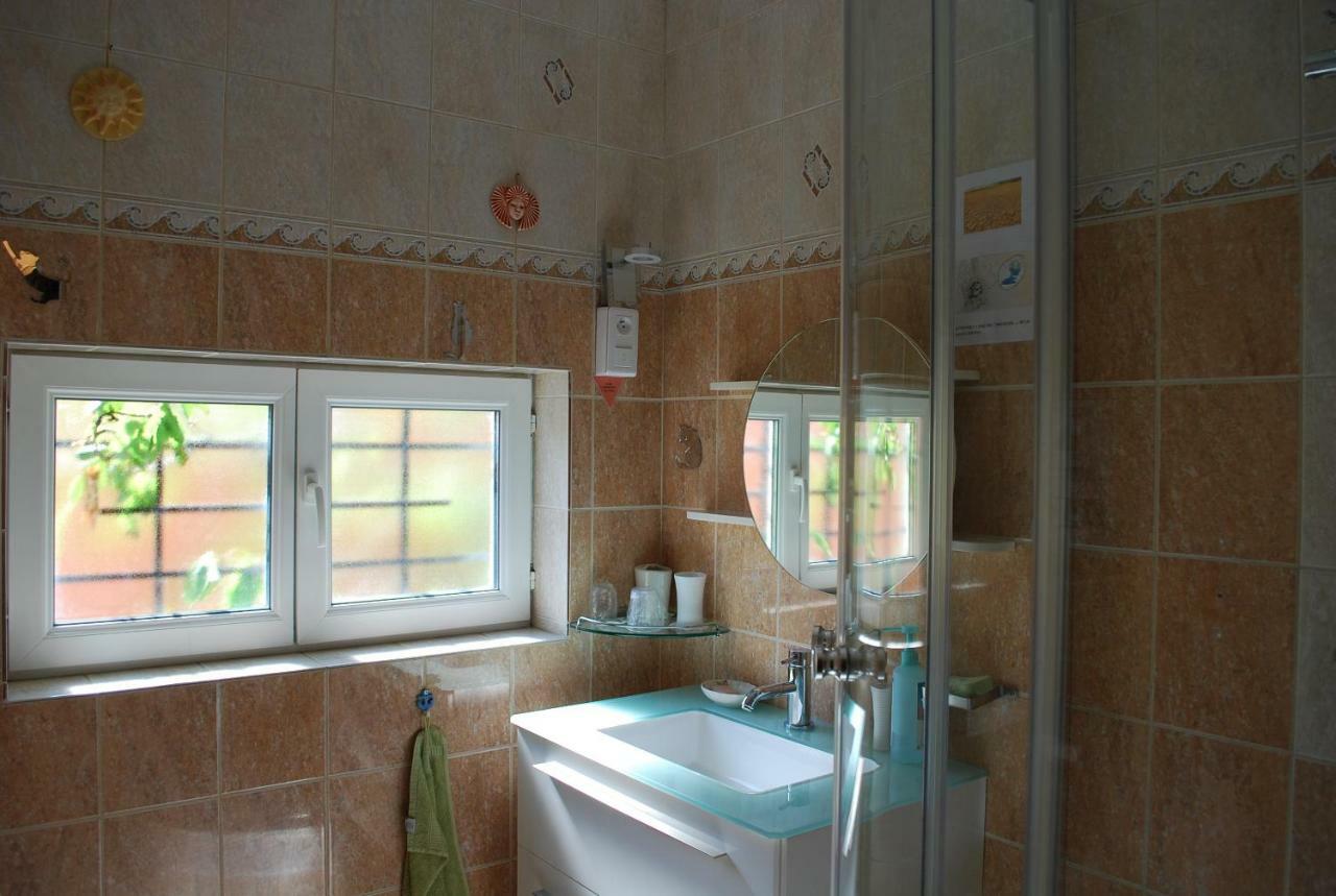 Chambre D'Hote "Chambre Dans Une Maison Pleine De Vie" Párizs Kültér fotó